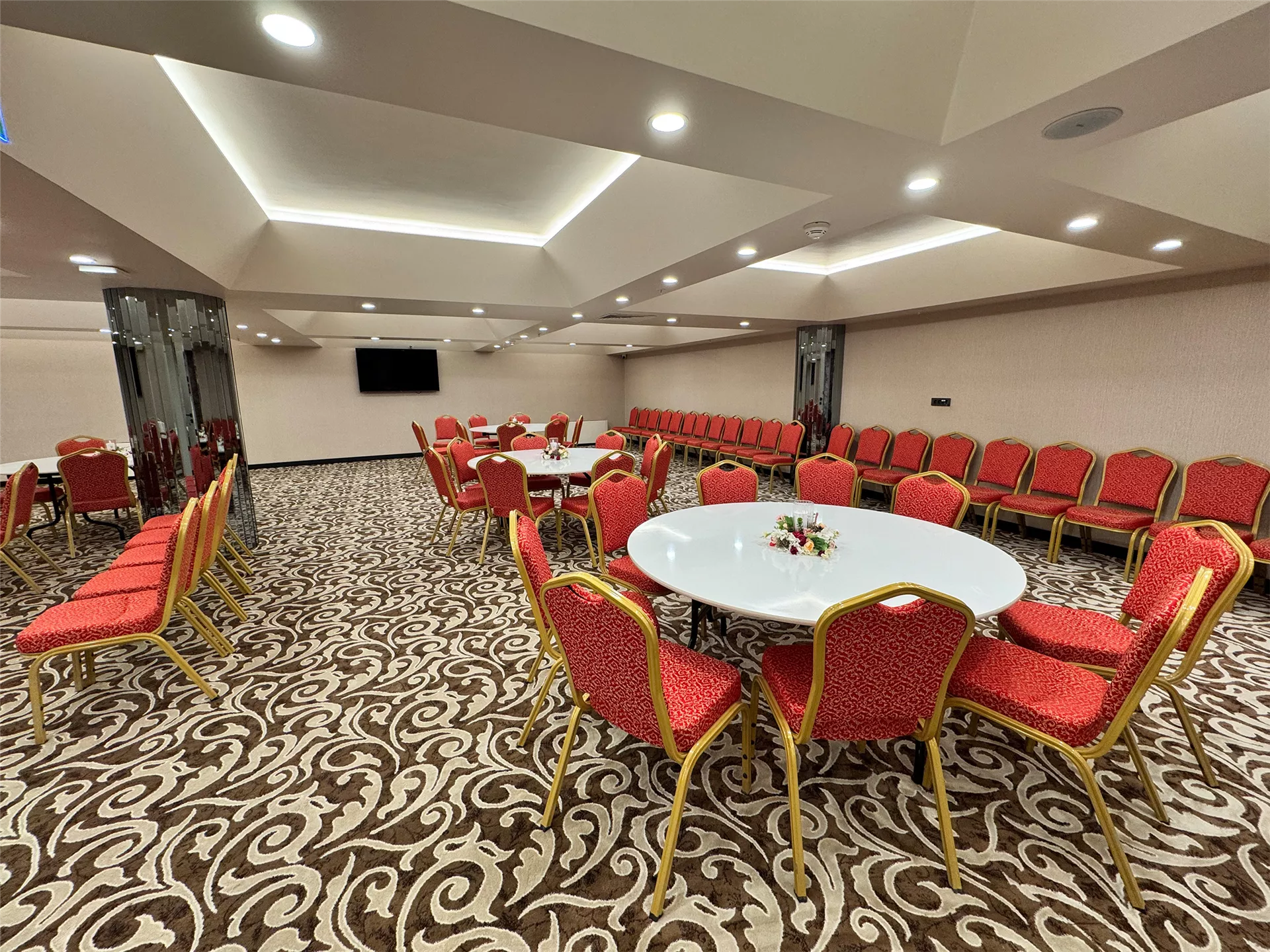 Eden Hotel Kasımpaşa 100 Yataklı Otel Projesi